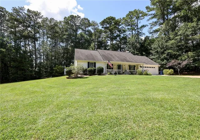 Photo 2 of Single family home for sale at 531 Cedar Ridge Rd, Monroe, GA 30656 | MLS# 7818417 | Listing updated on 2026-09-05