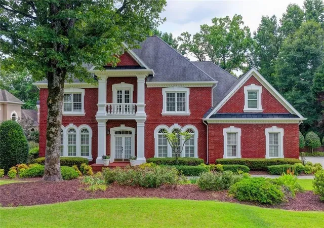 Homes for sale in Johns Creek, GA | 2200 Ascott Valley Tr, Johns Creek, GA 30097 | MLS# 7797906