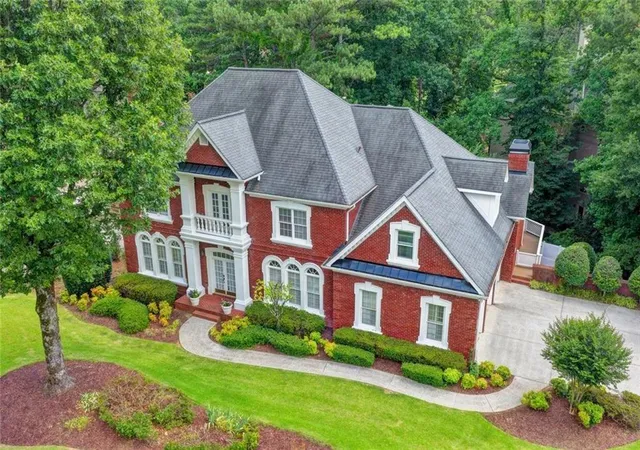 Homes for sale in Johns Creek, GA | 2200 Ascott Valley Tr, Johns Creek, GA 30097 | MLS# 7797906