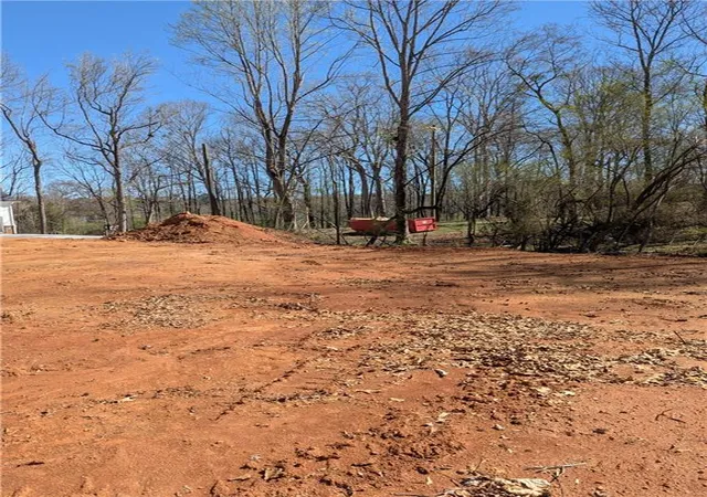 Photo 2 of Sale Pending at 6145 Grindle Rd, Cumming, GA 30041 | MLS# 7490072 | Listing updated on 2026-05-18