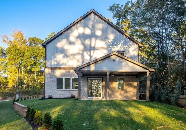 4th image of 171 Honeysuckle Cir, Lawrenceville, GA 30046 | MLS# 7777519