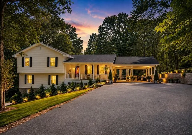 Photo 1 of Single family home for sale at 41 Clark Sta Rd, Jasper, GA 30143 | MLS# 7817101 | Listing updated on 2026-09-10