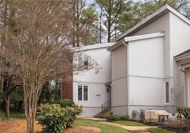 1st image of 3046 Vinings Ferry Dr Se, Atlanta, GA 30339 | MLS# 7725581