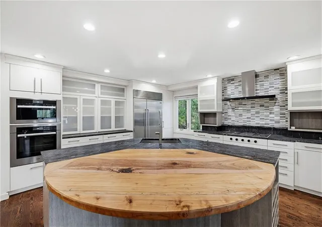 3rd image of 3046 Vinings Ferry Dr Se, Atlanta, GA 30339 | MLS# 7725581