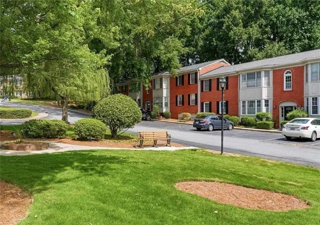 Photo 20 of Condo for sale at 2355 Henderson Ml Rd Ne #4, Atlanta, GA 30345 | MLS# 7791270 | Listing updated on 2026-08-31