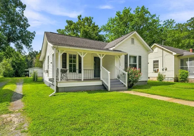 4th image of 129 Cobb St, Cedartown, GA 30125 | MLS# 7829474