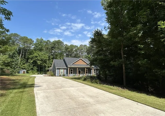 2nd image of 390 Lummus Rd, Covington, GA 30016 | MLS# 7797512