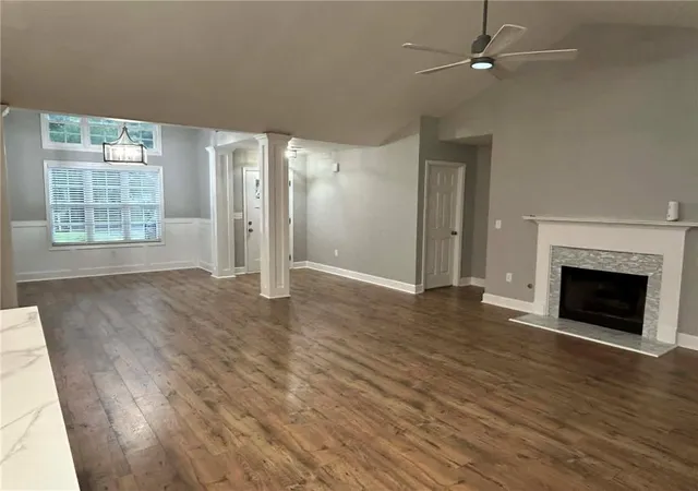 Photo 4 of Single family home for sale at 29 Winding Crk Ct, Dawsonville, GA 30534 | MLS# 7808863 | Listing updated on 2026-08-28