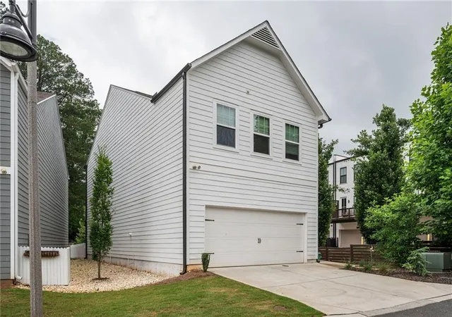 Homes for sale in Woodstock, GA | 645 Everett Ln, Woodstock, GA 30188 | MLS# 7784664