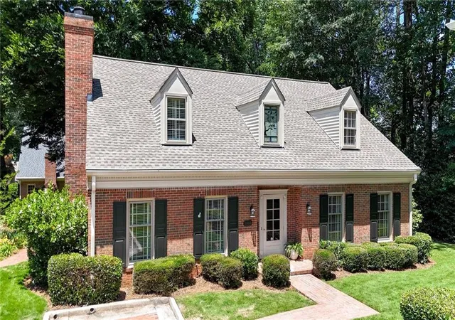 1st image of 1809 Bedfordshire Dr, Decatur, GA 30033 | MLS# 7783936