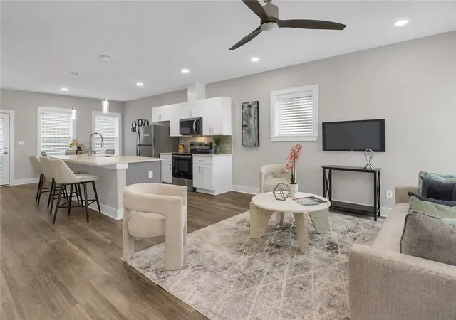 Photo 3 of Townhouse for sale at 721 Fayetteville Rd #601, Atlanta, GA 30316 | MLS# 7760586 | Listing updated on 2026-09-26