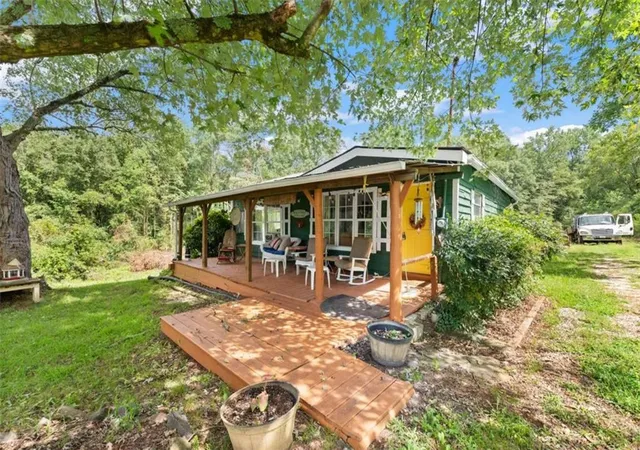 Photo 3 of Sale Pending at 1542 Marlow Rd, Maysville, GA 30558 | MLS# 7633742 | Listing updated on 2026-08-01