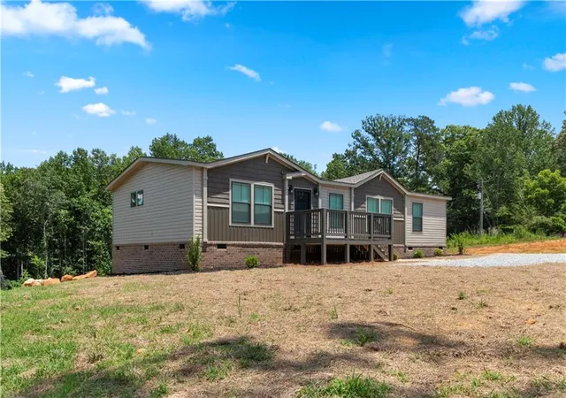 Homes for sale in Clarkesville, GA | 654 Robertson Loop Rd, Clarkesville, GA 30523 | MLS# 7796885