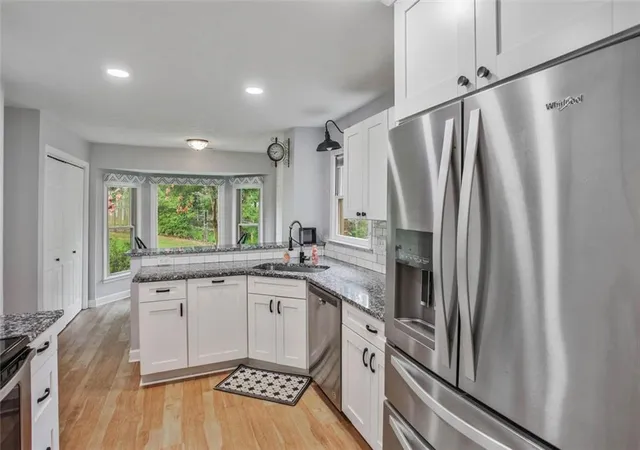Photo 3 of Condo for sale at 6420 Windsor Tr Dr #6420, Peachtree Corners, GA 30092 | MLS# 7796191 | Listing updated on 2026-09-13