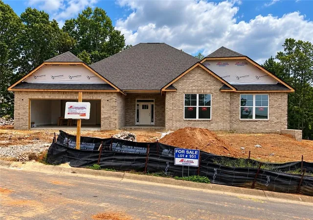 Photo 1 of Single family home for sale at 3016 Fairway Dr, Villa Rica, GA 30180 | MLS# 7854616 | Listing updated on 2026-10-29