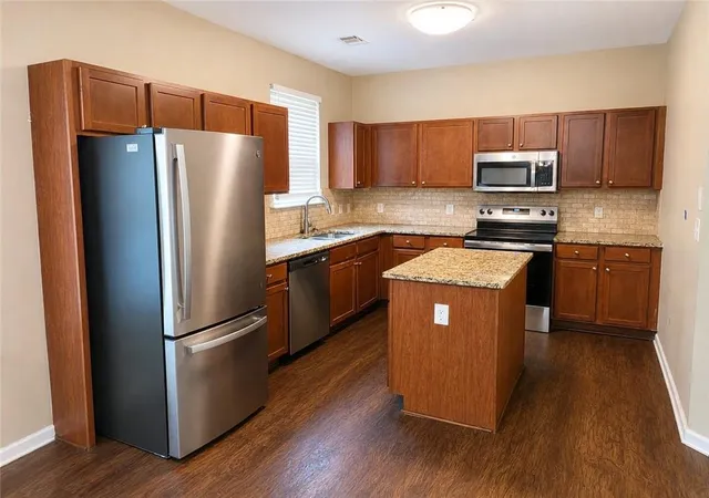 4th image of 2170 Stonebrook Dr, Austell, GA 30106 | MLS# 7820085