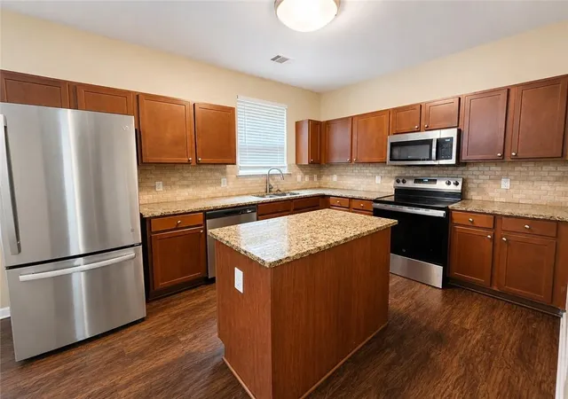 5th image of 2170 Stonebrook Dr, Austell, GA 30106 | MLS# 7820085