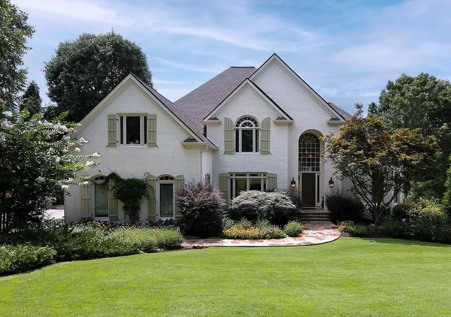 1st image of 665 Falls Lake Dr, Johns Creek, GA 30022 | MLS# 7811353