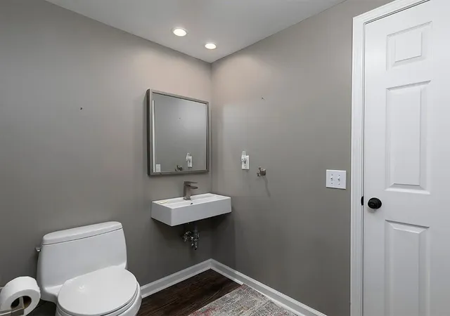 42nd image of 665 Falls Lake Dr, Johns Creek, GA 30022 | MLS# 7811353