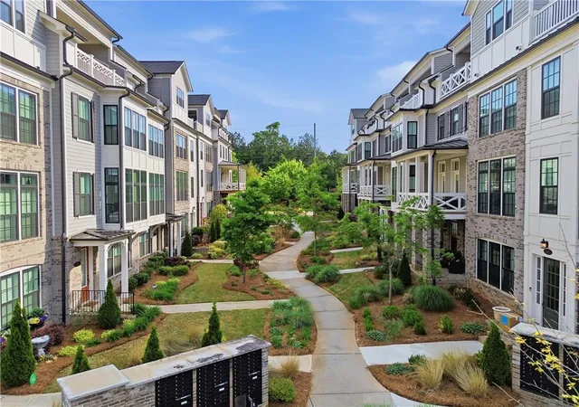 2nd image of 327 Concord St, Alpharetta, GA 30009 | MLS# 7825231