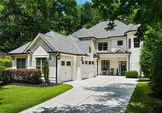 2nd image of 2601 Stoland Dr Ne, Brookhaven, GA 30319 | MLS# 7806216