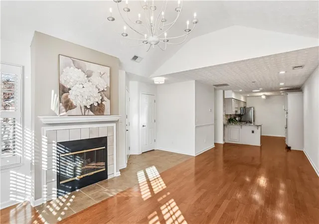 3rd image of 3712 Vineyards Lake Cir NW, Kennesaw, GA 30144