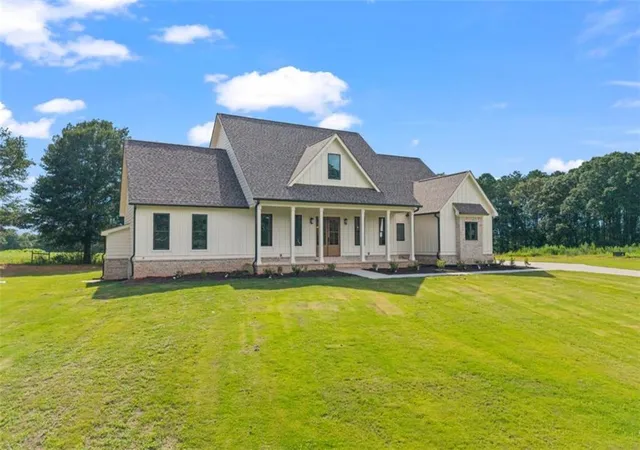 Single family home for sale at 1191 Dove Crk Rd, Winder, GA 30680 | MLS# 7812481