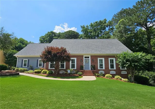 Photo 1 of Sale Pending at 2631 Brentford Ln, Snellville, GA 30078 | MLS# 7788178 | Listing updated on 2026-09-05