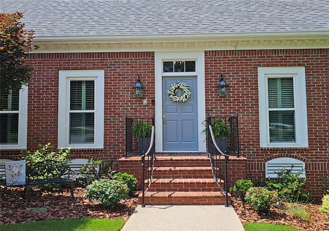 Photo 2 of Sale Pending at 2631 Brentford Ln, Snellville, GA 30078 | MLS# 7788178 | Listing updated on 2026-09-05