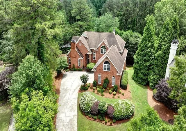Homes for sale in Johns Creek, GA | 119 Kennemer Ct, Johns Creek, GA 30097 | MLS# 7773891