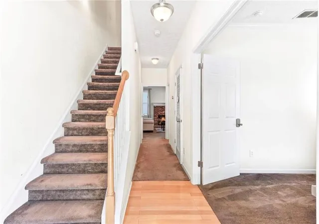 Photo 4 of Townhouse for sale at 1709 W Taylor Ave, East Point, GA 30344 | MLS# 7822016 | Listing updated on 2026-08-29