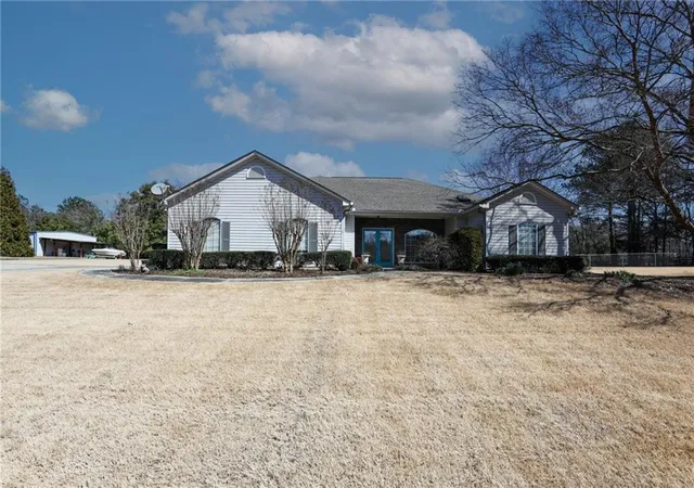 1st image of 4821 Lenora Church Rd, Snellville, GA 30039 | MLS# 7730581