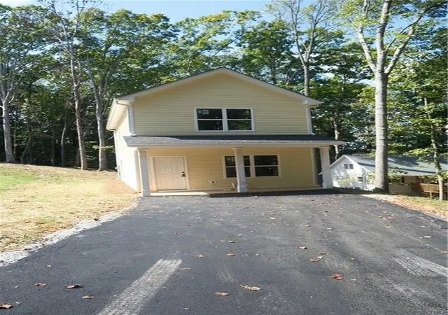 Photo 1 of Single family home for sale at 6875 Lake View Point, Gainesville, GA 30506 | MLS# 7846876 | Listing updated on 2026-10-04