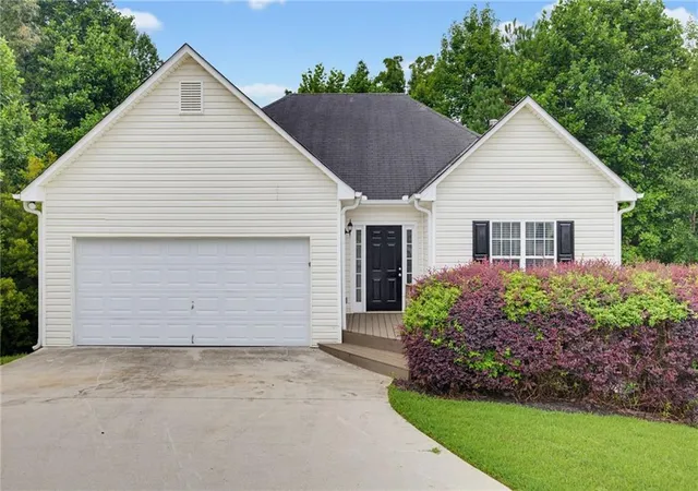 Photo 1 of Sale Pending at 317 St Charles Ave, Dallas, GA 30157 | MLS# 7815102 | Listing updated on 2026-08-14