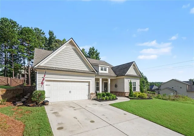 Photo 1 of Single family home for sale at 542 Widgeon Way, Jefferson, GA 30549 | MLS# 7821103 | Listing updated on 2026-09-11