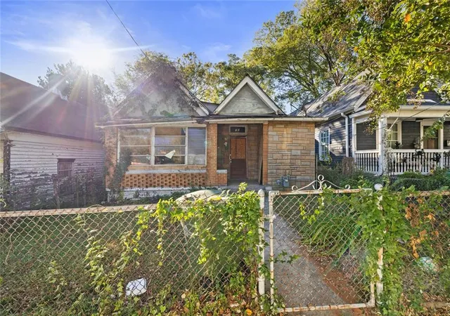 Single family home for sale at 138 Howell St NE, Atlanta, GA 30312 | MLS# 7860355