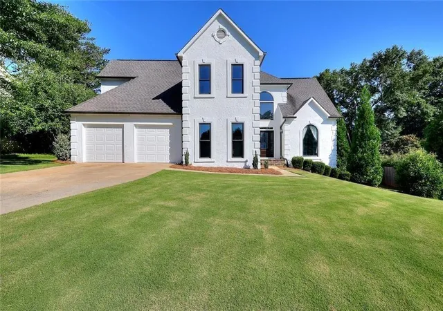 1st image of 10590 Stonepoint Pl, Johns Creek, GA 30097 | MLS# 7769320