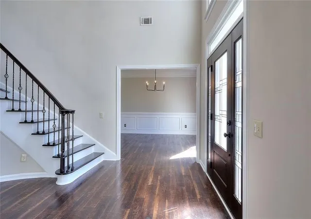 5th image of 10590 Stonepoint Pl, Johns Creek, GA 30097 | MLS# 7769320