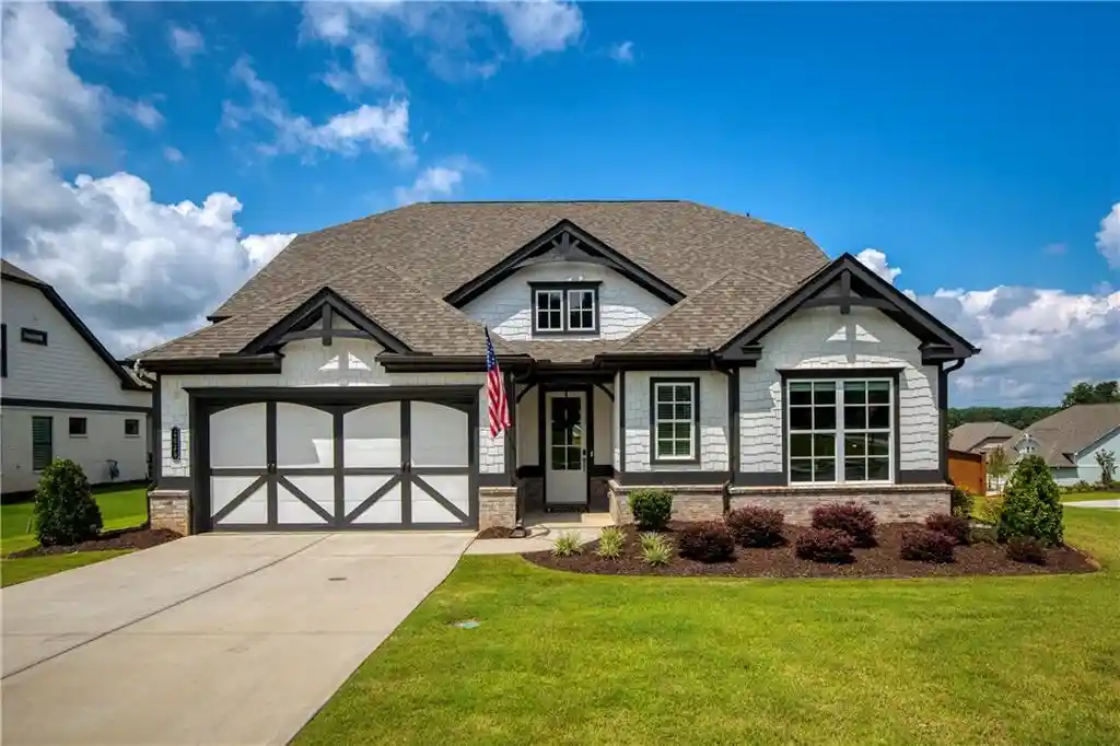 Photo 1 of Single family home for sale at 2635 Yellowstone Farm Dr, Cumming, GA 30028 | MLS# 7850918 | Listing updated on 2026-10-09
