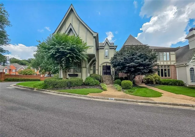Photo 2 of Townhouse for sale at 264 Summerour Vale, Johns Creek, GA 30097 | MLS# 7795326 | Listing updated on 2026-08-24