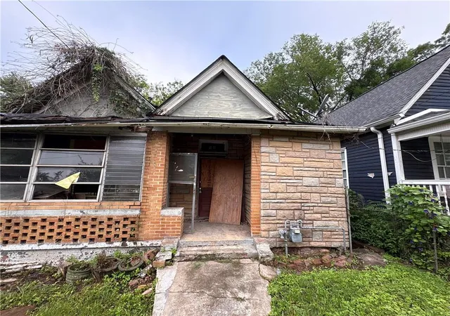 Photo 1 of Single family home for sale at 138 Howell St Ne, Atlanta, GA 30312 | MLS# 7826681 | Listing updated on 2026-08-27