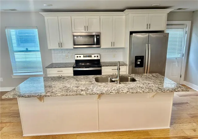 3rd image of 946 Hubbard St Sw, Atlanta, GA 30310 | MLS# 7815715