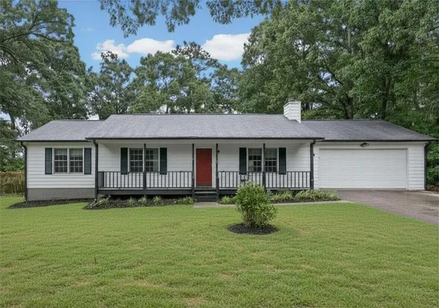 1st image of 142 Summerfield Dr, Mcdonough, GA 30253 | MLS# 7791084