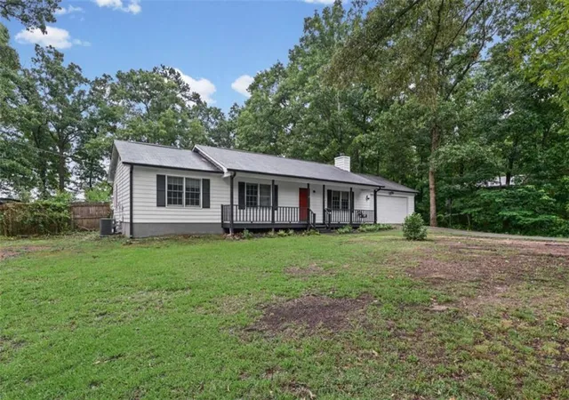2nd image of 142 Summerfield Dr, Mcdonough, GA 30253 | MLS# 7791084
