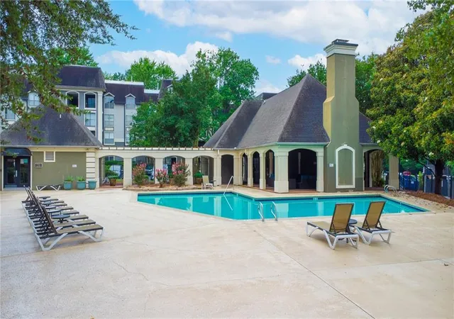 Homes for sale in Atlanta, GA | 2657 Lenox Rd Ne #P-213, Atlanta, GA 30324 | MLS# 7776941