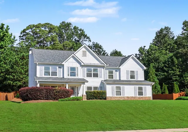 Photo 1 of Sale Pending at 4719 Shady Lake Cir, Gainesville, GA 30507 | MLS# 7794383 | Listing updated on 2026-09-12