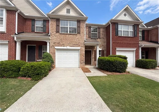 Homes for sale in Kennesaw, GA | 2350 Heritage Park Cir Nw #24, Kennesaw, GA 30144 | MLS# 7770502