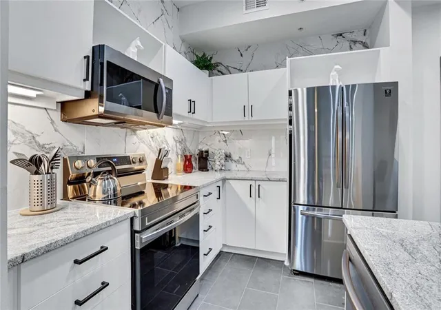 Homes for sale in Atlanta, GA | 390 17th St Nw #6006, Atlanta, GA 30363 | MLS# 7755018