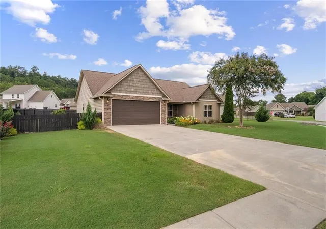 Photo 1 of Sale Pending at 222 Gilmore Cir Sw, Calhoun, GA 30701 | MLS# 7818778 | Listing updated on 2026-09-26