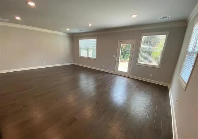 3rd image of 2595 Norwich Tr, Snellville, GA 30078 | MLS# 7816282